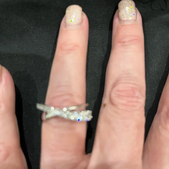 Swarovski Twist Ring - Picture 5 of 6